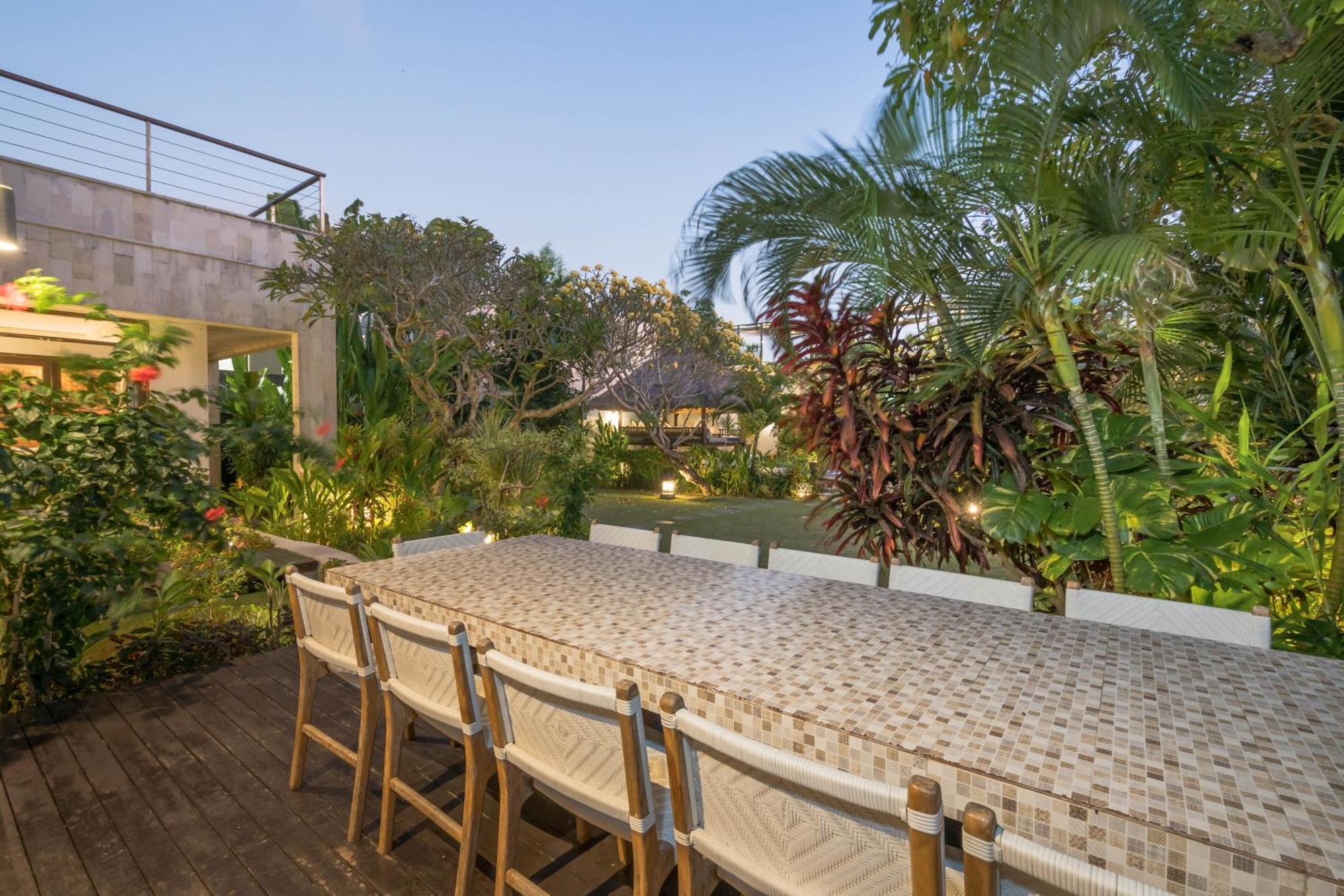 Villa Kaira Estate Canggu Eksteriør billede