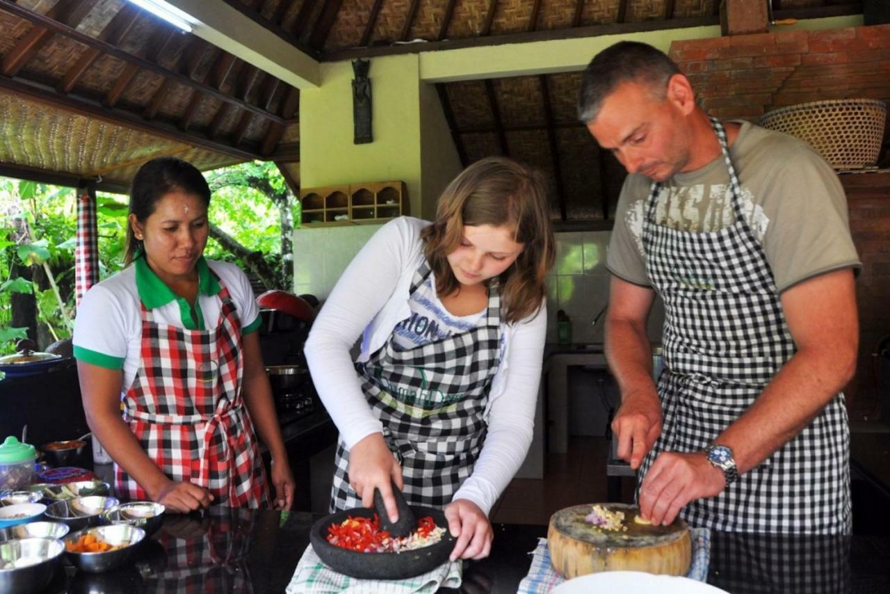 Villa Kaira Estate Canggu Eksteriør billede